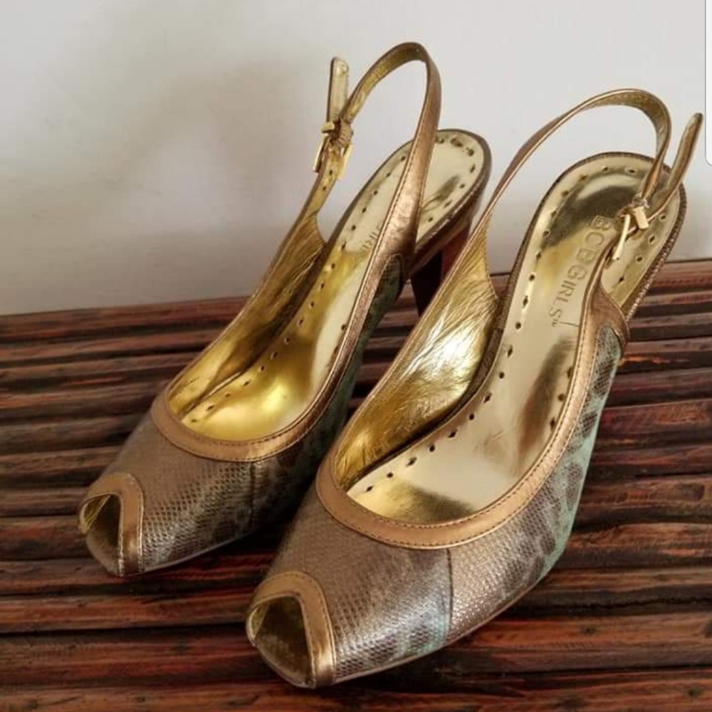 BCBG  heels